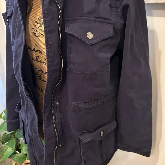 Boutique Market & Spruce size large navy utility style jacket - Picture 2 of 3